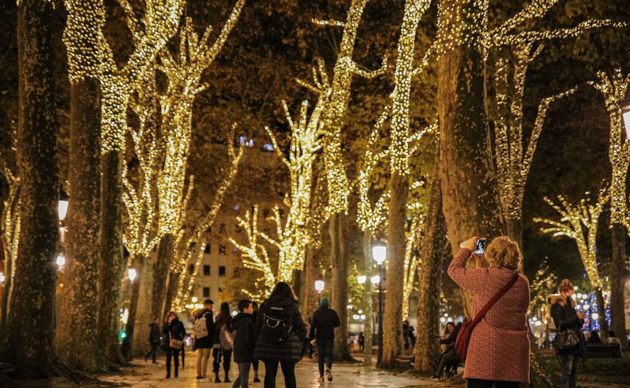 Bilbao Retrasa El Encendido De Las Luces De Navidad Por La Crisis